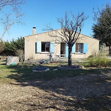 Chez Monique Et Dede Ferrassieres