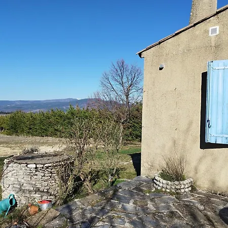 Chez Monique Et Dede *